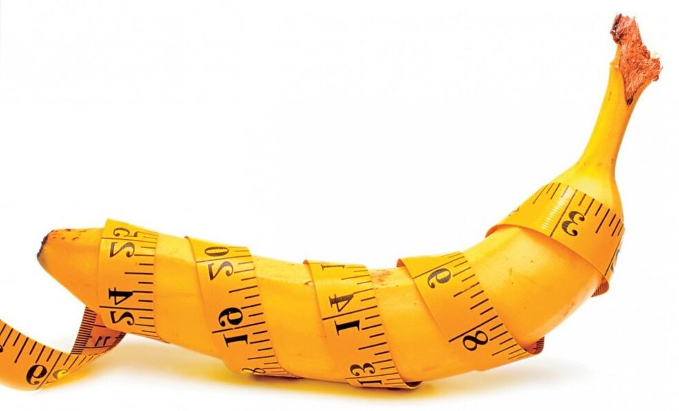 measuring the thickness of the penis using a banana as an example