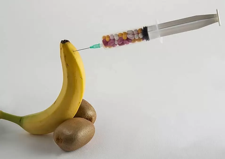 injectable penis enlargement following the example of a banana